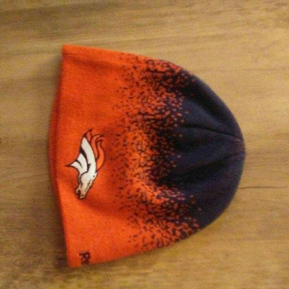 Denver Broncos Beanie
